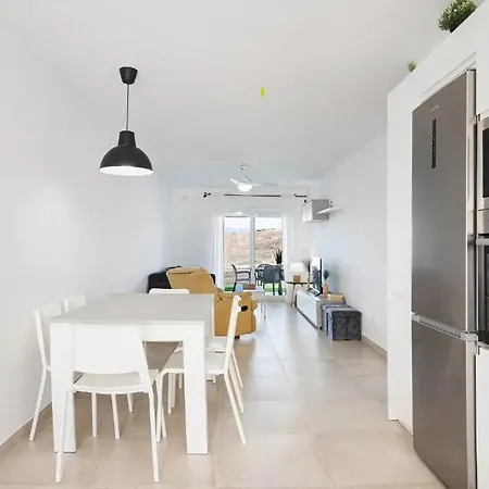 Apartment Atlanterra-zahara De Atunes Increible Con Porche De 16m Y Jardin Privado De 72m